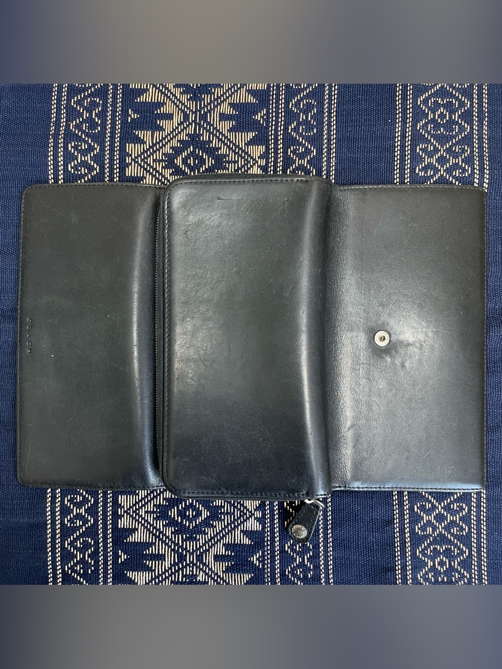 VTG Coach Legacy Soft Black Leather Trifold Long Wallet Flap Closure Zip Around - Picture 8 of 10
